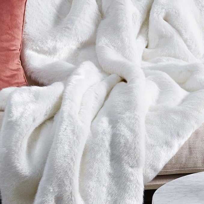 White Washable Furry Area Rug Runner Faux Bunny Fuzzy Fur Rugs for Bedroom Living Room 2x6 Rug Runners for Hallways Room Décor