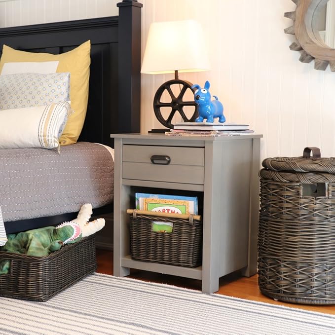 The Basket Lady Deep Pole Handle Wicker Storage Basket, Large, 15 in L x 15.5 in W x 9.5 in H, Antique Walnut Brown