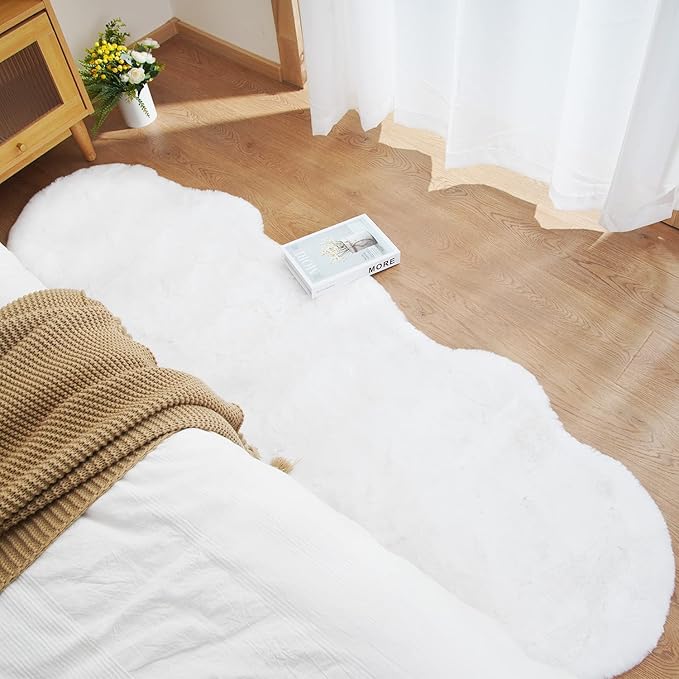 Ghouse Soft Faux Sheepskin Fur Rug 2x6 White Fluffy Bedside Rugs Plush Rug Shag Nursery Carpet Area Rugs for Living Room Bedroom Playing Room Decor