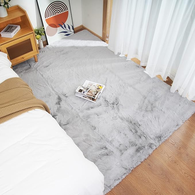 Ghouse Grey Faux Rabbit Fur Rug 5x7 Machine Washable Area Rugs for Bedroom Fluffy Rugs for Living Room No-Shedding Carpet Sheepskin Rug