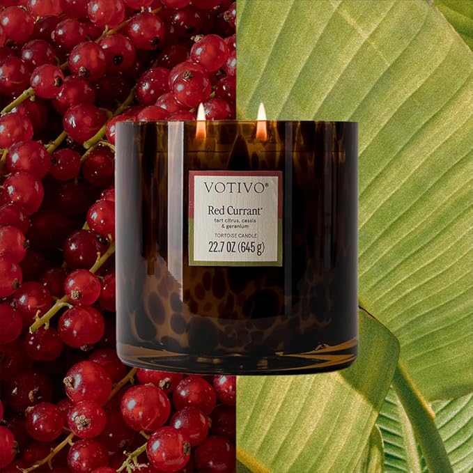 Votivo Red Currant Tortoise Scented Candle | 22.7 oz Soy Wax Blend | Decorative Home Decor Tortoiseshell Pattern | 100 Hour Burn Time