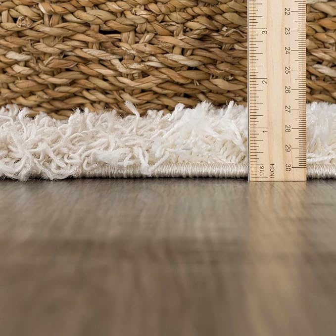 Hauteloom Atira Hallway, Kitchen Runner Rug - Contemporary - Plush Pile - Cream, Light Beige, Light Brown - 2'7" x 18'