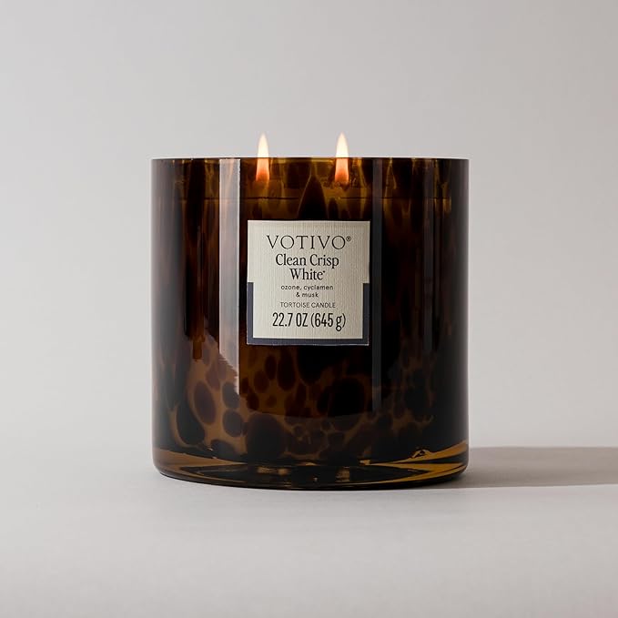Votivo Clean Crisp White Tortoise Scented Candle | 22.7 oz Soy Wax Blend | Luxurious Cotton Scent | Decorative Home Decor Tortoiseshell Pattern | 100 Hour Burn Time