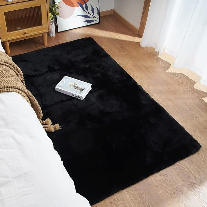 Ghouse Ultra Soft Faux Rabbit Fur Rug, Machine Washable Area Rugs for Bedroom Fluffy Rugs for Living Room, No-Shedding Carpet Sheepskin Rug Black 2 x 6 Feet