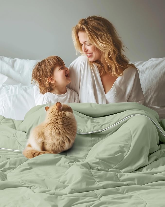 Cooling Comforter Queen Size, Breathable Blanket for Hot Sleepers & Night Sweats, Q-Max>0.46 Tech, Summer Lightweight & Skin-Friendly Bedding, 90"x90", Sage