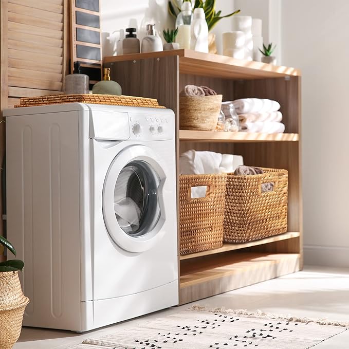 Handwoven Rattan Basket With Lid, Natural Wicker Storage Basket with Detachable Divider for Organizing, Large Wicker Basket With Lid for Storage and Decoration