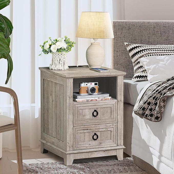 18" Farmhouse Night Stand with Charging Station, 2 Drawers End Table Dresser for Bedroom, Oak Wooden Nightstand, Bed Side Table with Open Shelf, Bedside Cabinet for Living Room, Closet