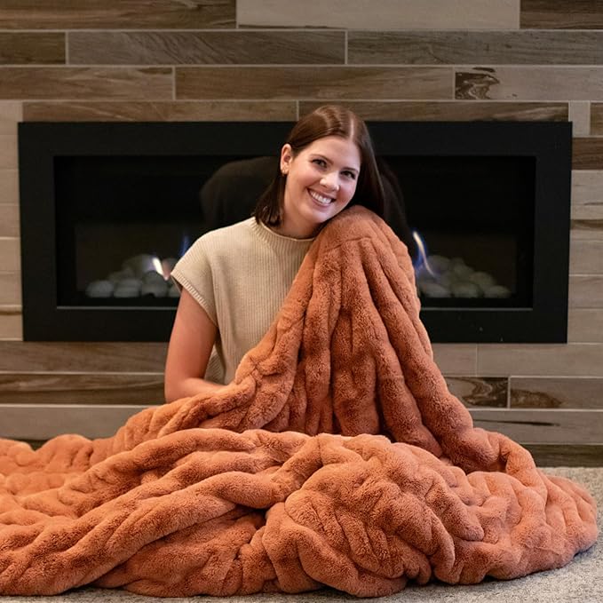 Minky Designs Copper Minky Blanket – Ultra Soft Faux Fur Throw Blanket for Couch, Bed & Home – Fluffy, Warm & Luxurious – Chic Collection (X-Large, 60x84)