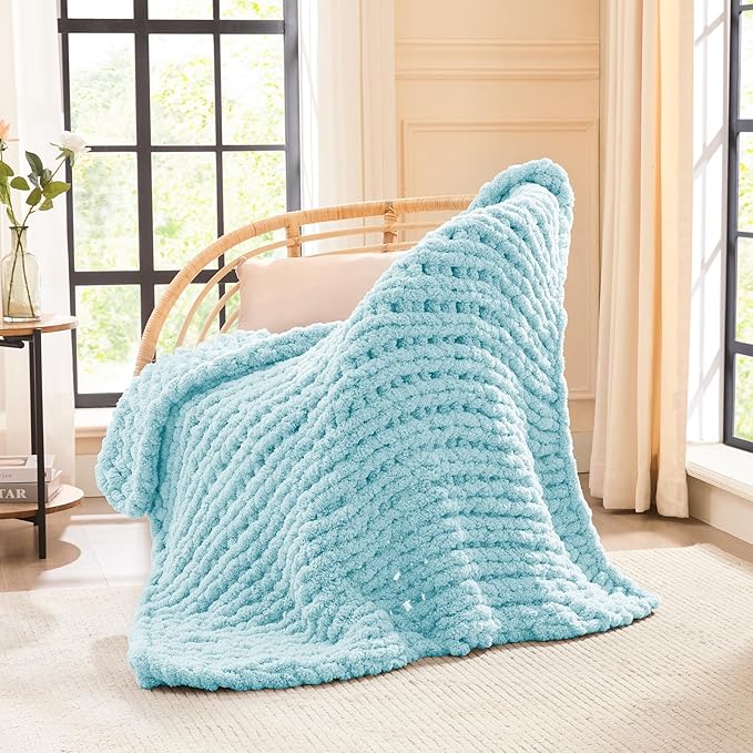 L'AGRATY Chunky Knit Blanket Throw - Soft Chenille Yarn Throw Blanket 40x50： Handmade Thick Cable Knit Crochet Blanke - Large Knit Blanket Chunky Rope Knot Throw Blanket for Couch Sofa Bed Home Decor