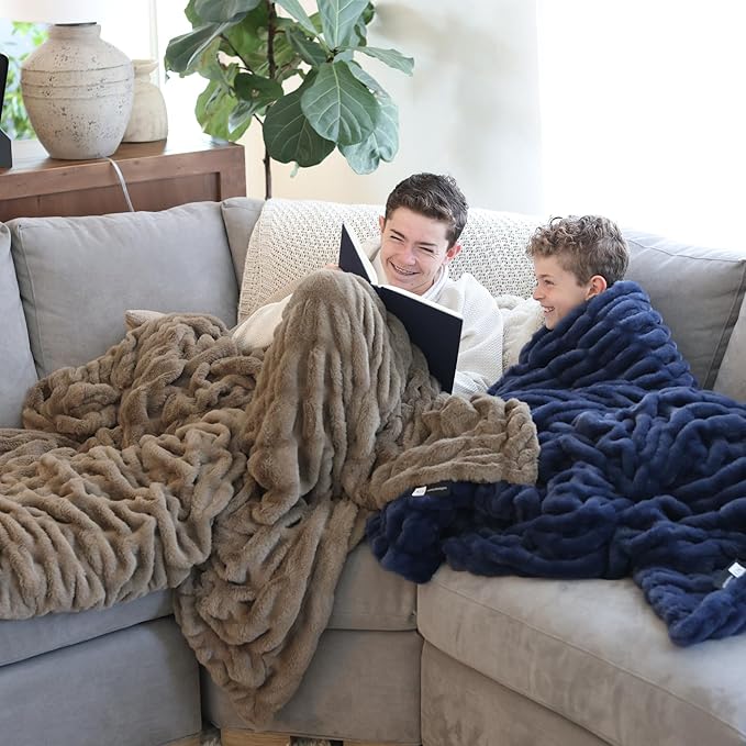 Minky Designs Driftwood Minky Blanket – Ultra Soft Faux Fur Throw Blanket for Couch, Bed & Home – Fluffy, Warm & Luxurious – Chic Collection (Small, 30x36)