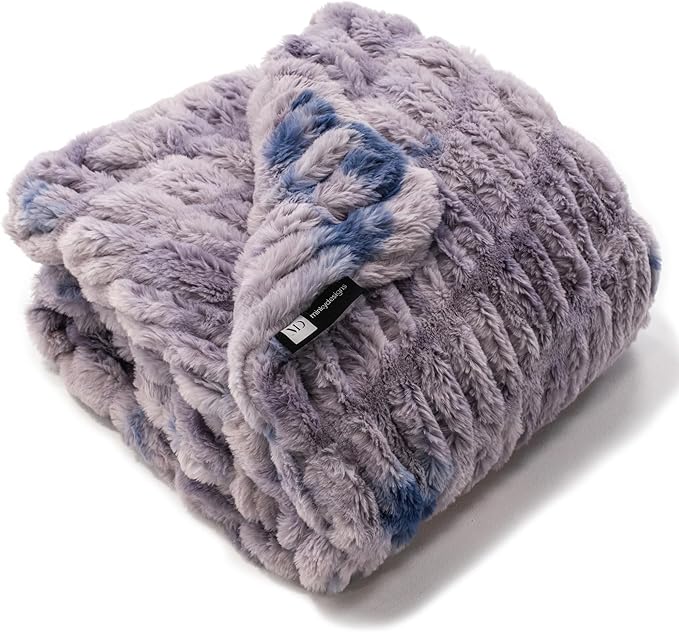 Minky Designs Blueberry Minky Blanket – Ultra Soft Faux Fur Throw Blanket for Couch, Bed & Home – Fluffy, Warm & Luxurious – Chic Collection (Medium, 50x60)