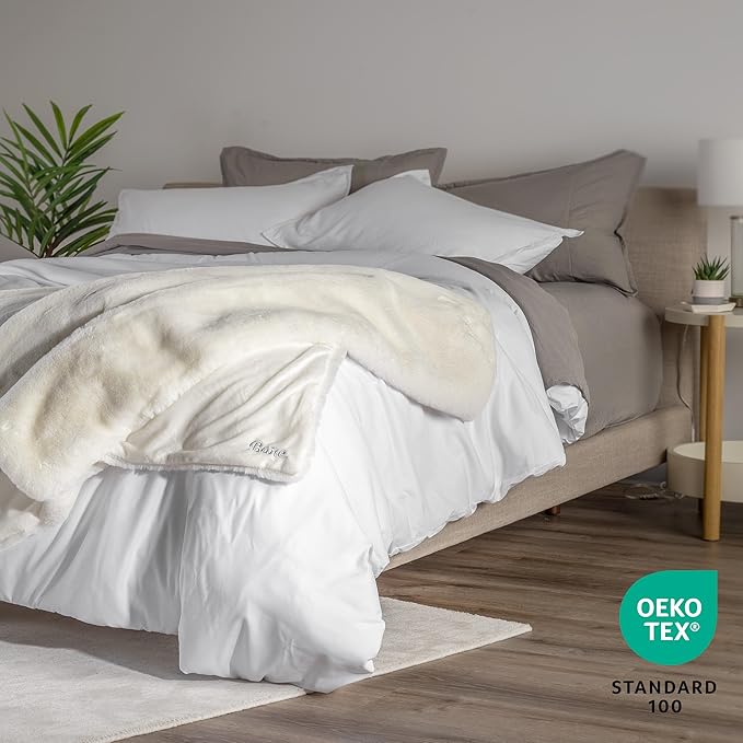 Bare Home Faux Fur Blanket - Ultra-Soft Luxurious - Cozy Warm Blanket for Couch, Sofa, Chair, Bed - Fuzzy Fluffy Super Soft - Decorative Bed Blanket, 80x60 inches (Oversized, White)