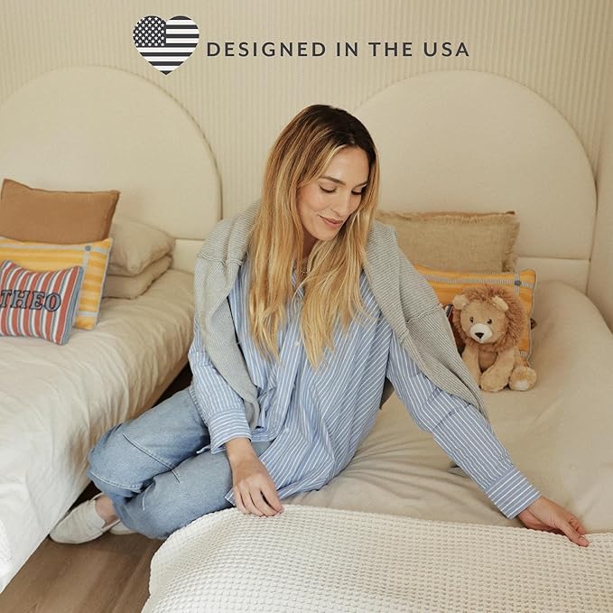 DG Casa Boucle Cloud Bed Frame with Arch Shaped Headboard, Upholstered in Soft Fabric, Platform Bed Frame with Solid Wood Legs - Boho or Modern Style - No Box Spring Needed - Twin Size