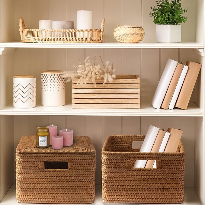 Handwoven Rattan Basket With Lid, Natural Wicker Storage Basket with Detachable Divider for Organizing, Large Wicker Basket With Lid for Storage and Decoration