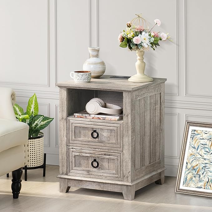 18" Farmhouse Night Stand with Charging Station, 2 Drawers End Table Dresser for Bedroom, Oak Wooden Nightstand, Bed Side Table with Open Shelf, Bedside Cabinet for Living Room, Closet